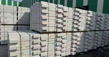 深圳芝麻白路沿石