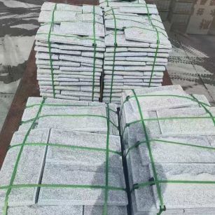 深圳 芝麻白蘑菇石装车出货