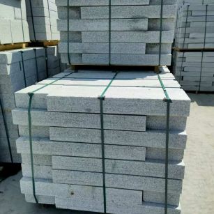 深圳 芙蓉白花岗岩路沿石、平石尺寸标准，色泽均匀