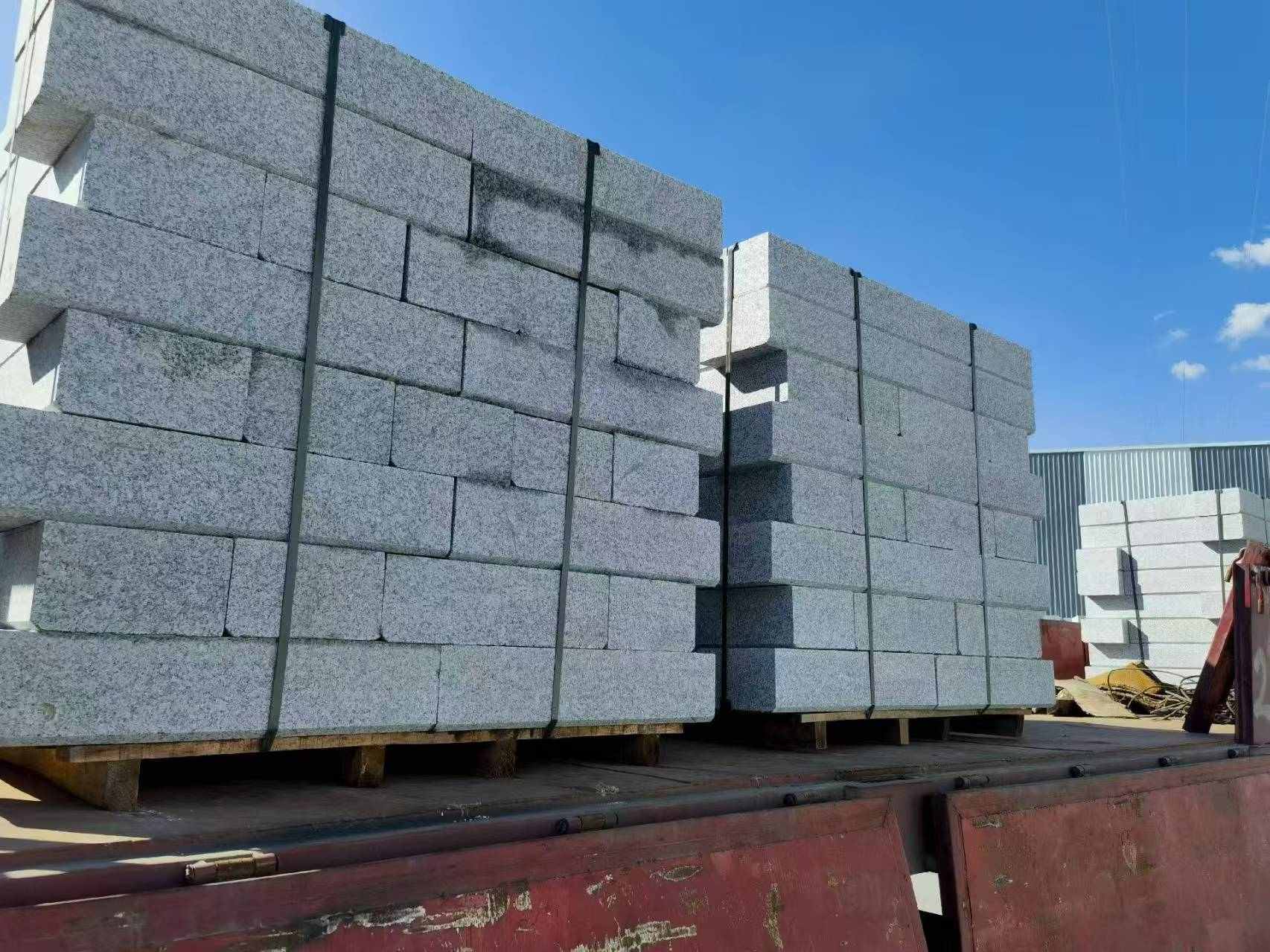 深圳 路沿石装车出货