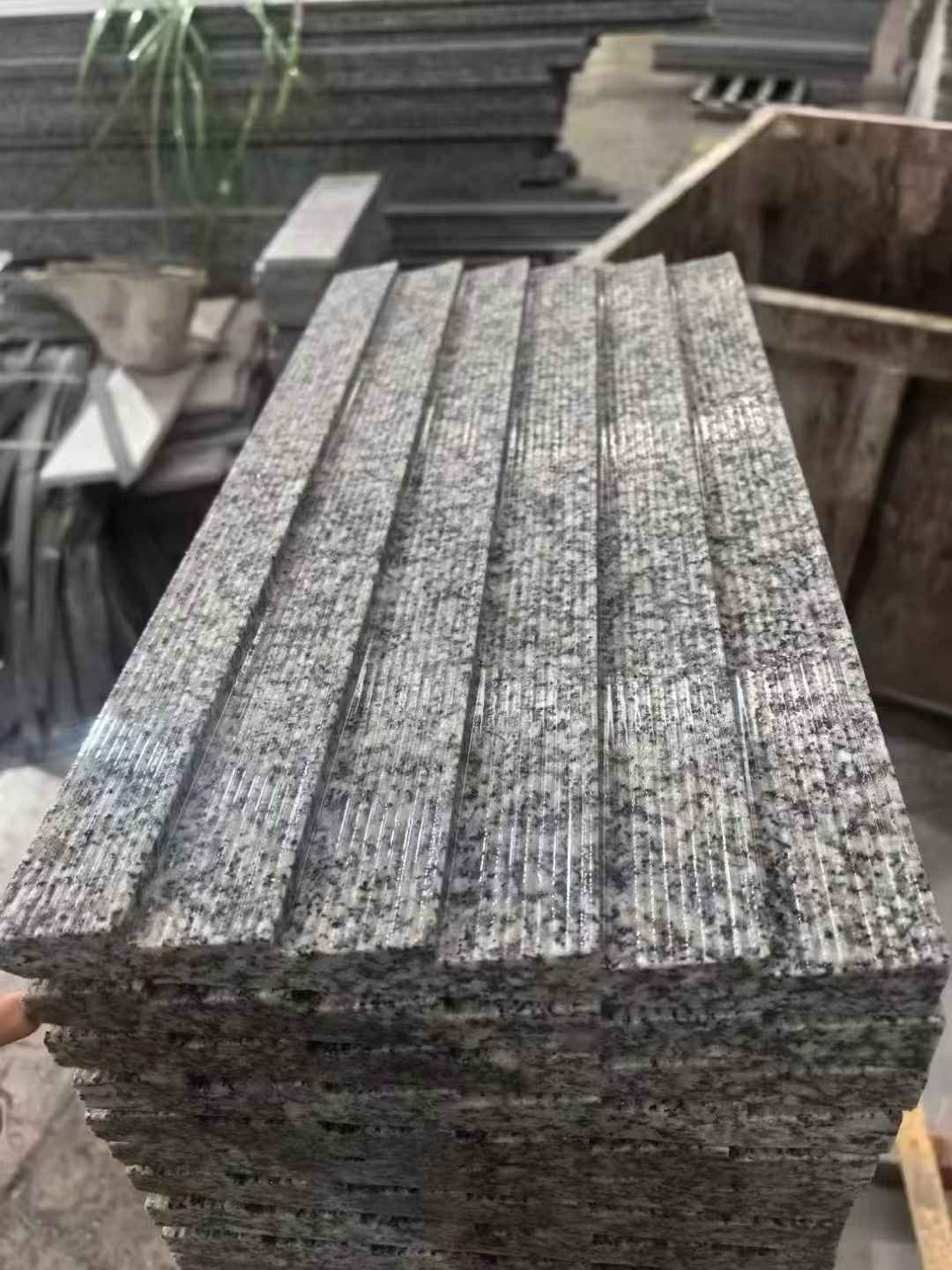 深圳 狼牙石