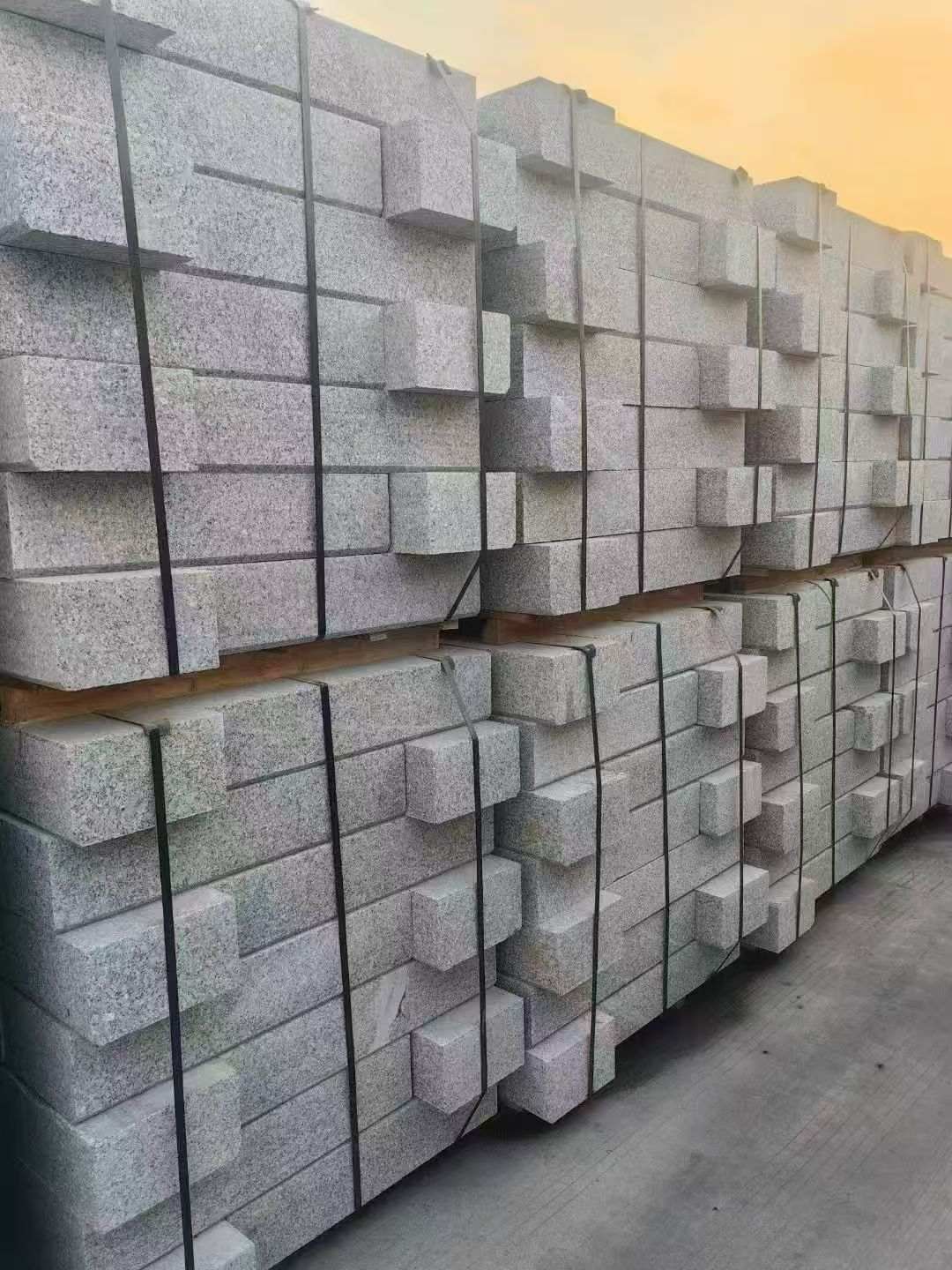 深圳 芝麻白路沿石