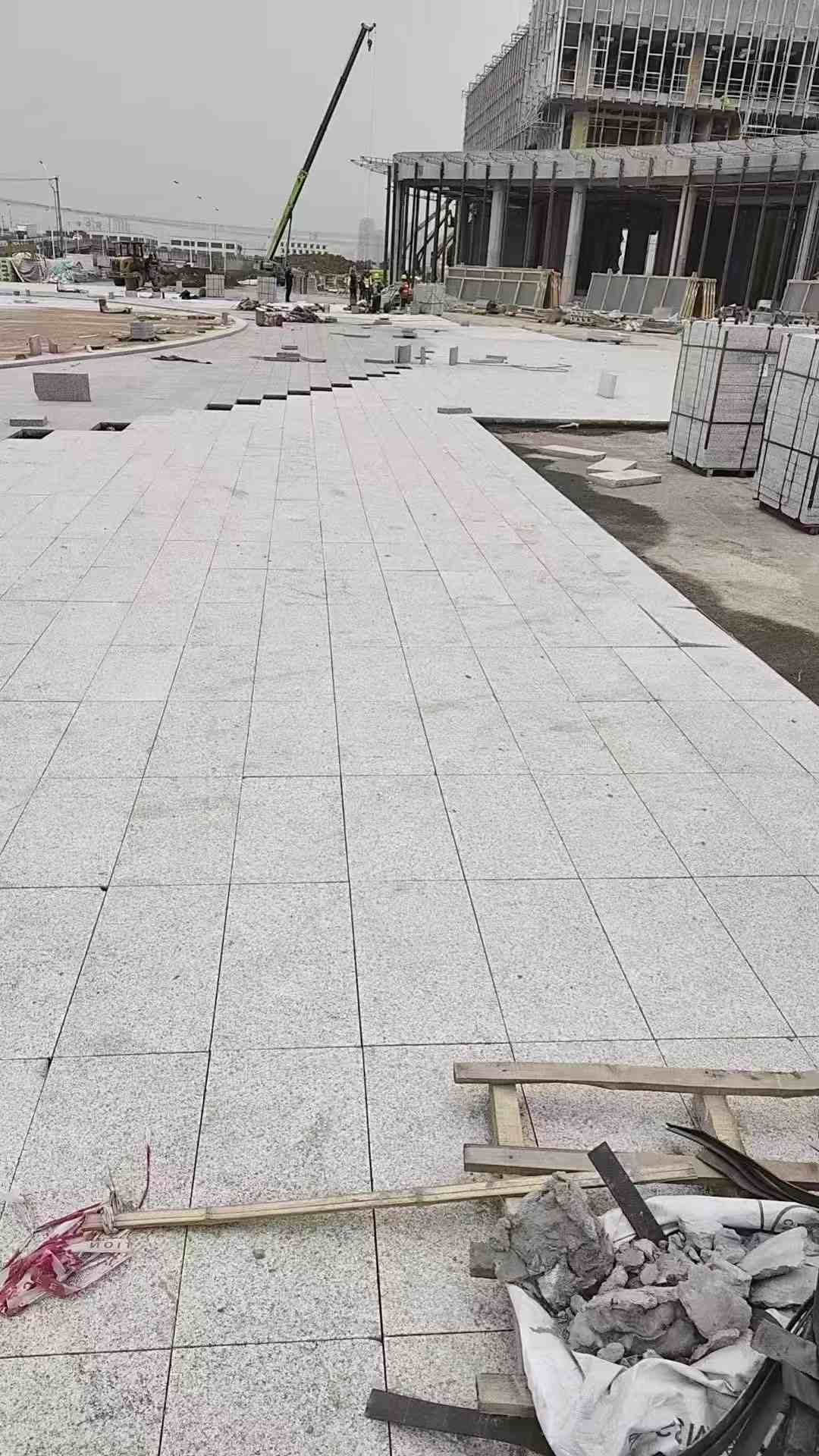 深圳芝麻白地铺案例