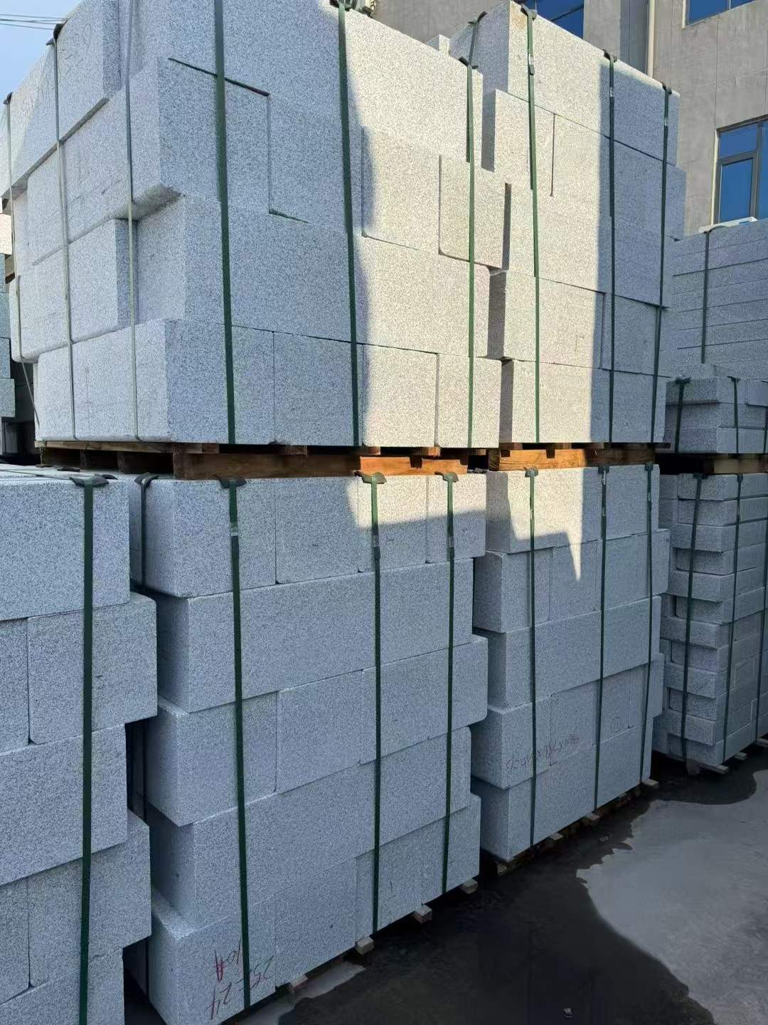 深圳 芝麻白路沿石