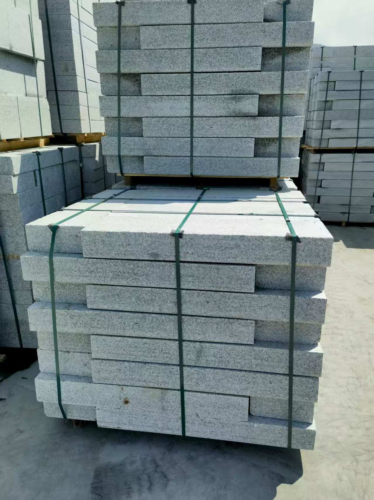 深圳 芙蓉白花岗岩路沿石、平石尺寸标准，色泽均匀